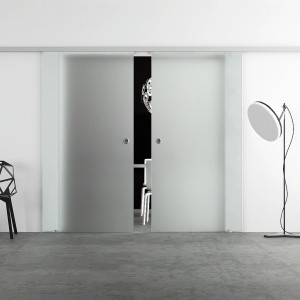 Levidor Doppelglasschiebetür-Set, 2 satinierte Glastüren mit Aluminiumrahmen, Griffmuscheln und SoftClose.