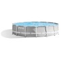 Grauer Intex Frame Pool-Set Prism Rondo, Ø 457 cm x 107 cm, gefüllt mit Wasser.
