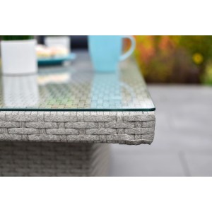 Merxx Gartentisch Chicago, rechteckig, 60x46 cm, mit Glasplatte und grauem Rattan-Look.