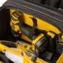 Offene Stanley FatMax Werkzeugtasche FMST1-73607 mit Werkzeugen.