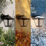 Philips Outdoor-Wandleuchte Juli, schwarze Laterne für den Außenbereich, verschiedene Jahreszeiten.