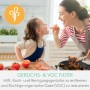 Leitz Luftreiniger Filter: Mutter gibt Kind Essen in Küche, Filter gegen Gerüche und VOC.