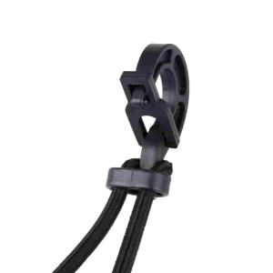 Schwarzer Easyfix Karabinerhaken aus UV-stabilem Kunststoff für Expanderseile 6-10 mm, an Gummiseil befestigt.