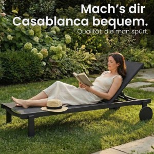 Schwarze CLP Sonnenliege Casablanca im Garten. Frau liest entspannt, verstellbare Rückenlehne, Aluminiumgestell, Rollen.