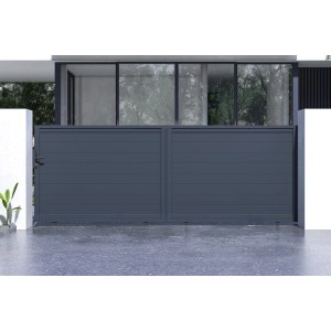 Graues Casanoov Schiebetor Eiger aus Aluminium, 4 m breit und 140 cm hoch.
