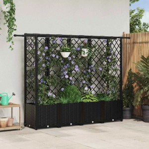 Schwarzes vidaXL Hochbeet aus PP mit Rankgitter, Dach und Pflanzen auf Terrasse. Ideal für Kletterpflanzen und Hängekörbe.