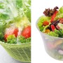 Leifheit Salatschleuder ComfortLine, 5,5L, mit Salat in Schüssel und Sieb.