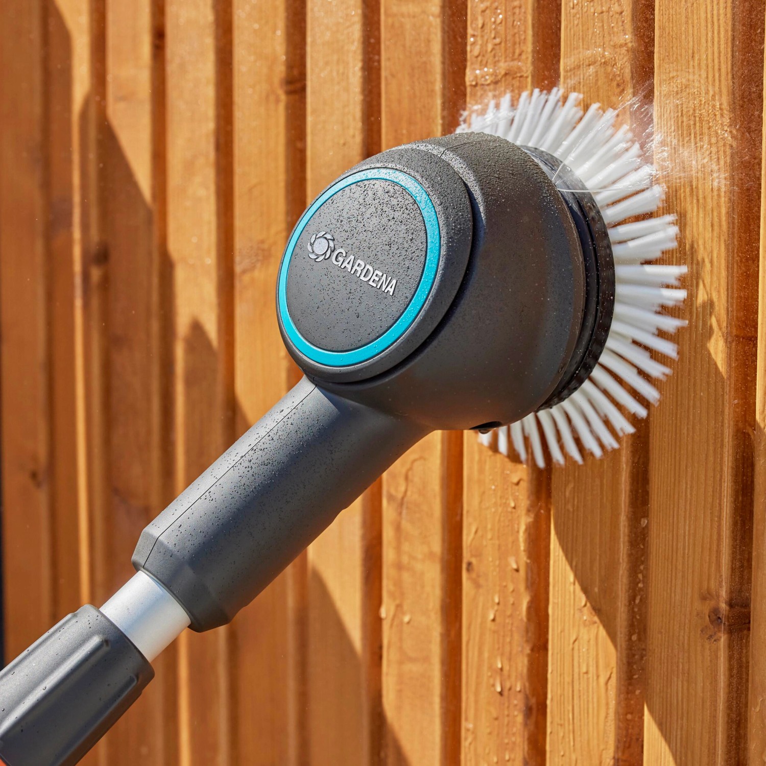 Gardena AkkuMultiReiniger AquaBrush Compact 03/18V Solo