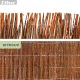 Dichter urfence Weiden Sichtschutz in Braun, verglichen mit einem weniger dichten, unregelmäßigen Weidenzaun. Ideal für Zaunbau.