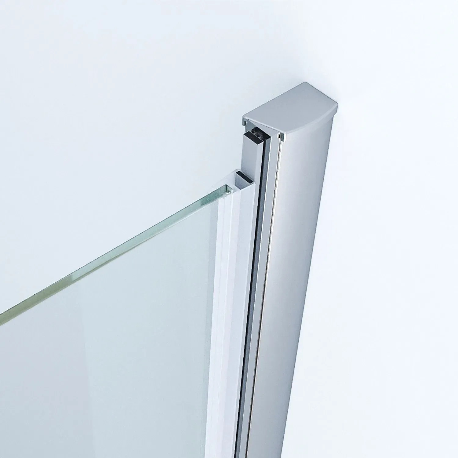 Detailaufnahme: Aquabatos Duschtür, Falttür mit ESG-Sicherheitsglas und Chromprofil.