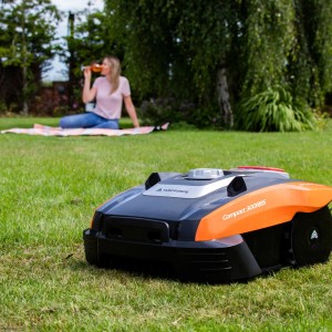 YARD FORCE Mähroboter Compact 300RBS mit mit 5-Stufen-Schnitthöhenverstellung