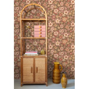 ESTAhome Vliestapete: Retro Blumen in Rot, Braun, Rosa auf dunklem Grund. Dekorative Tapete für Wohnzimmer.
