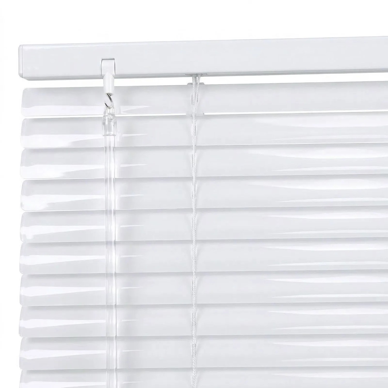 Weiße Sekey Aluminium Jalousie (70x130 cm) für Fenster, Detailansicht der Lamellen.