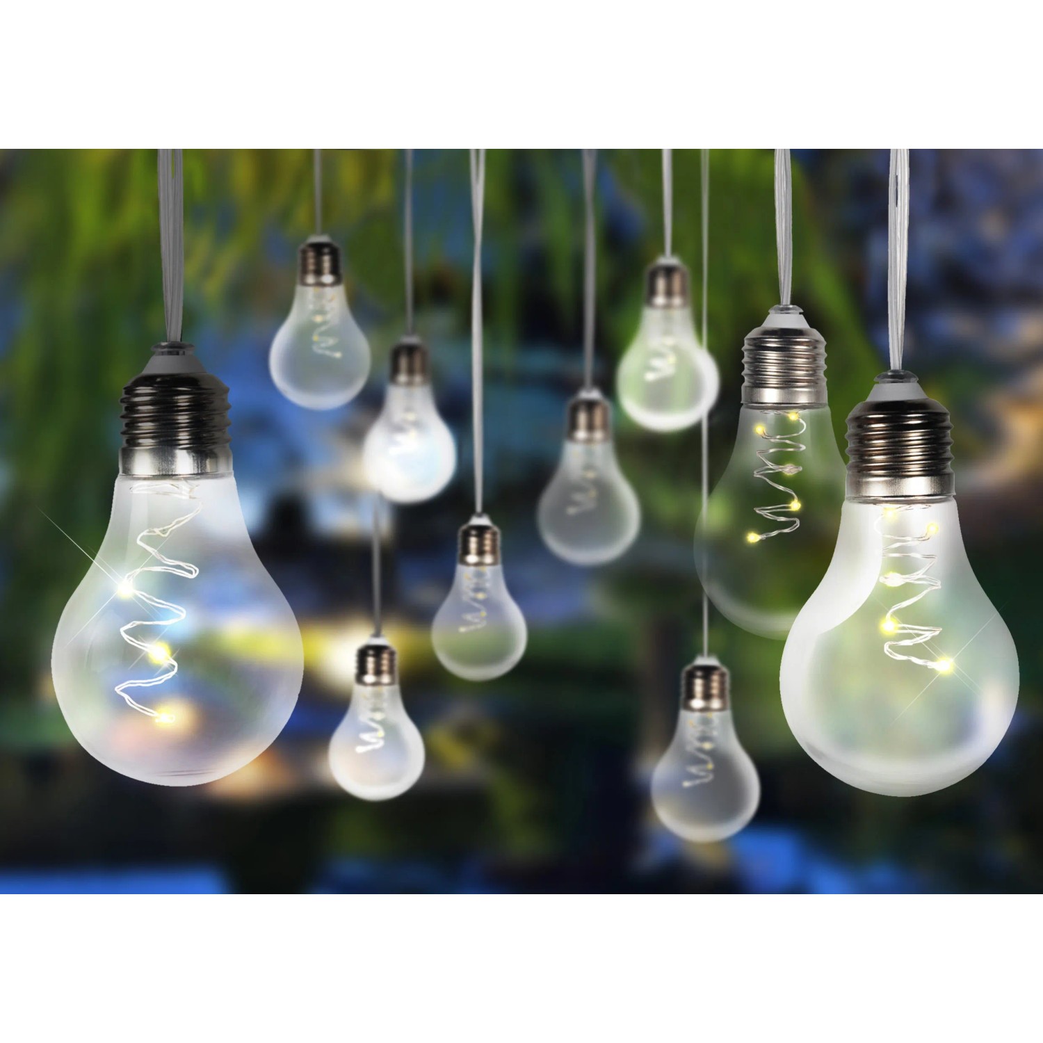 Globo LED-Solarlichterkette mit 10 silbergrauen Kunststoff-Glühbirnen für den Außenbereich.