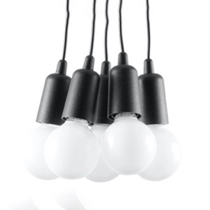 Schwarze Sollux Lighting Hängeleuchte Diego 5 mit fünf weißen E27 Leuchtmitteln.