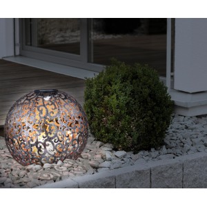 Silberne LED Solar-Kugel Leuchte mit Dekogeflecht, 40 cm, für den Außenbereich.