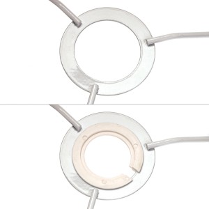 Orion Lightstyle Adapter E27 auf E14: Kunststoff-Reduzierring in Metallfassung für Lampenschirme, oben ohne, unten mit Adapter.