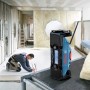 Bosch Professional Akku-Radio GPB 18V-2 SC Solo auf Baustelle, robust und kompakt.