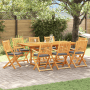 Gartenmöbelset: 8 Klappstühle aus Akazienholz mit grauen Kissen um einen Gartentisch im Freien.