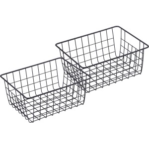 2er-Set baliv Dark Wonder Aufbewahrungskörbe aus schwarzem Metall für Badutensilien.