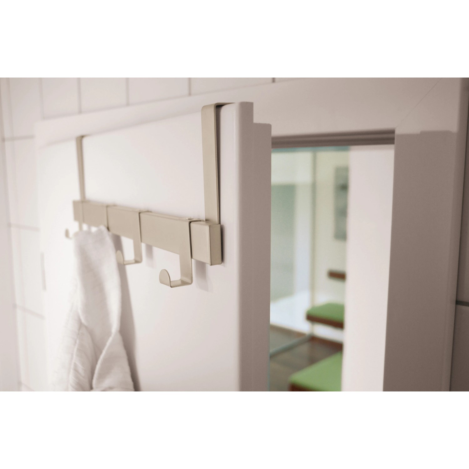 Siro Türgarderobe mit 4 Haken in Nickel matt, einfache Montage ohne Bohren.
