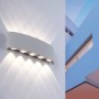 Moderne, silberne LED-Wandleuchte Carlo von Paul Neuhaus, 27 cm, mit Lichtkegeln für Innen & Außen.