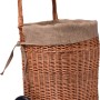 Kaminholzwagen aus Weide mit Rädern und Jute-Auskleidung für Kaminholz Zubehör.