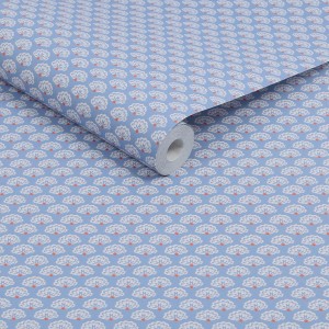 Blaue Joules Vliestapete Peacock Geo mit Pfauenmuster, Rolle 10m x 52cm.