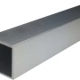 Silber eloxiertes Vierkant-Profil aus Aluminium, 2x2x200 cm, für vielfältige Anwendungen.