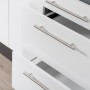 Detailansicht der Respekta Premium Küchenzeile 210 cm mit weißen Hochglanzfronten und Schubladen.
