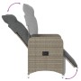 Verstellbarer Gartensessel aus grauem Rattan mit Kissen, Seitliche Ansicht.