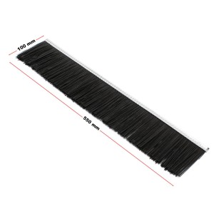 Schwarze Ersatzbürste 55x10 cm für Rasenkehrmaschine. Robustes Zubehör für Aufsitzmäher & Laubsammler.