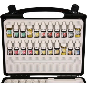 JBL ProAquaTest Lab ProScape Wassertestkoffer für Aquarien mit Reagenzien und Zubehör.