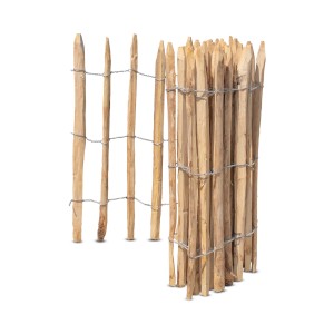 Stiltreu Staketenzaun aus Kastanie, 500x80cm, Lattenabstand 6-7cm, für Zäune & Mauern.
