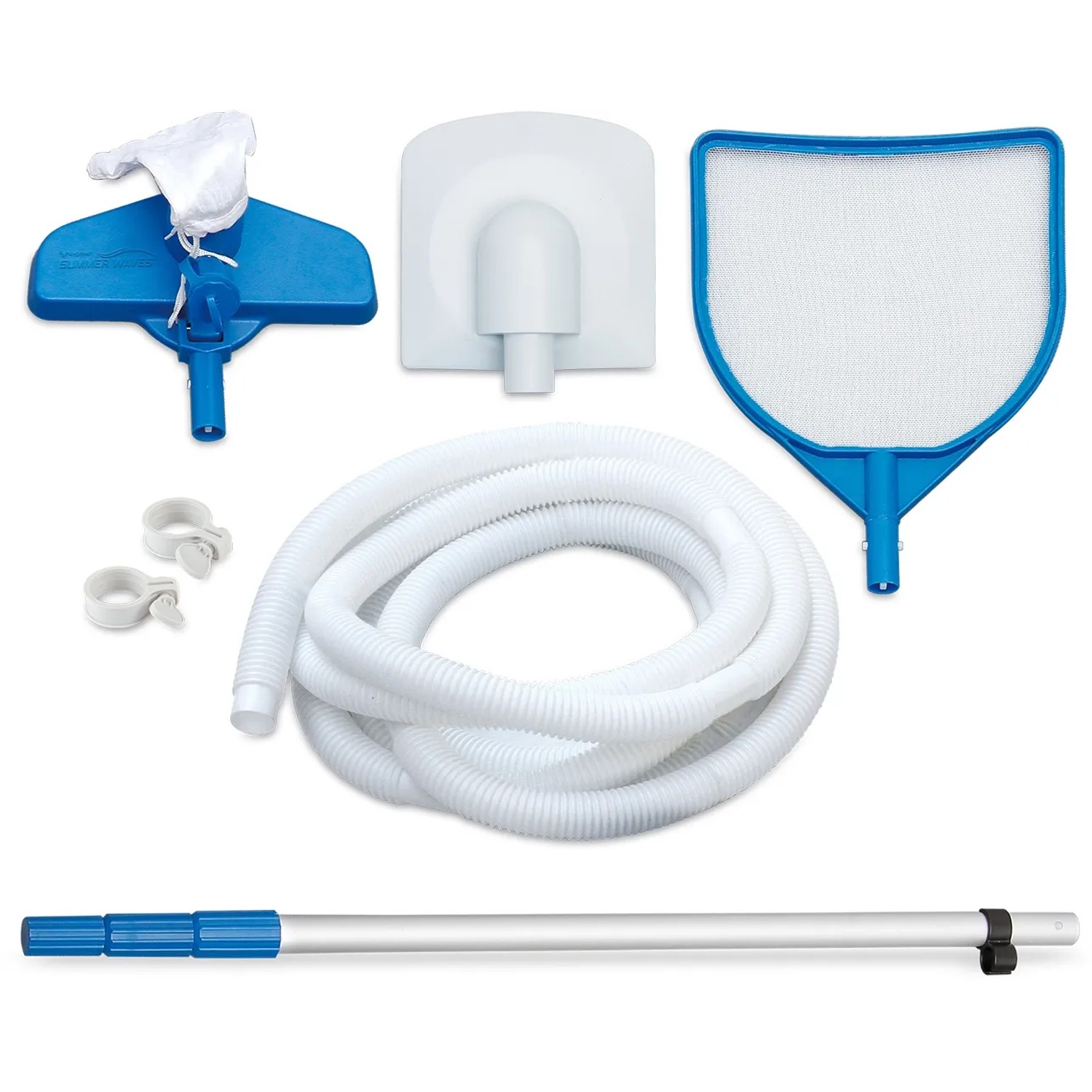 Reinigungsset für Summer Waves Pool, bestehend aus Kescher, Bürste, Schlauch und Teleskopstange.