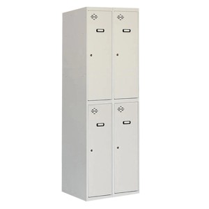 Lichtgrauer PROREGAL Metallspind Amego mit 4 Abteilen (180x80x50 cm) für Garderobe.