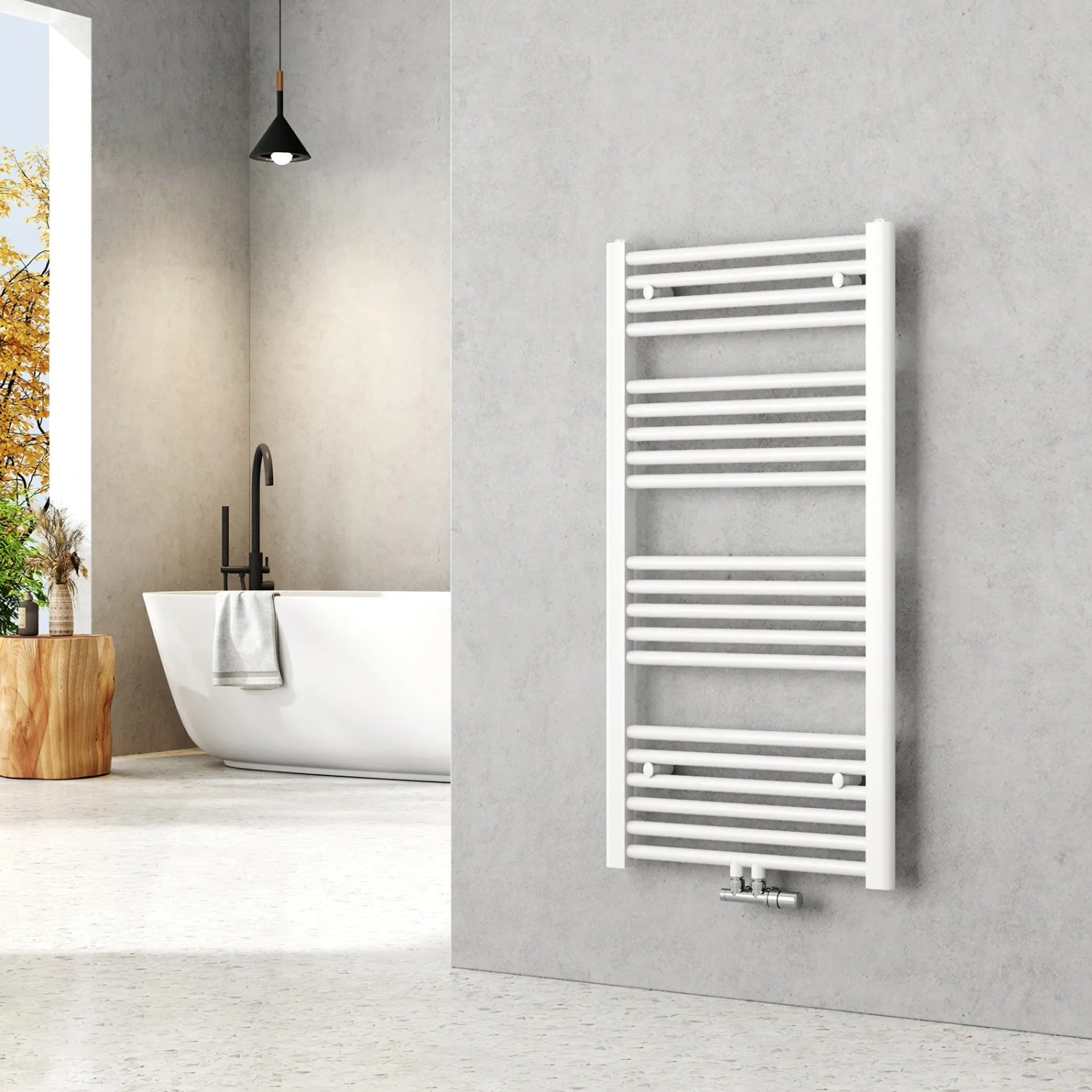 Weißer Emke Badheizkörper 100x50cm als Handtuchwärmer im Badezimmer.