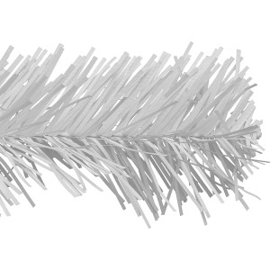 Detailaufnahme: Weißer, künstlicher Weihnachtsbaum Skaland, 90 cm hoch.