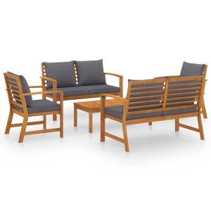 5-tlg. Garten Lounge Set aus Akazienholz mit grauen Auflagen, bestehend aus Sesseln, Bänken und Tisch.