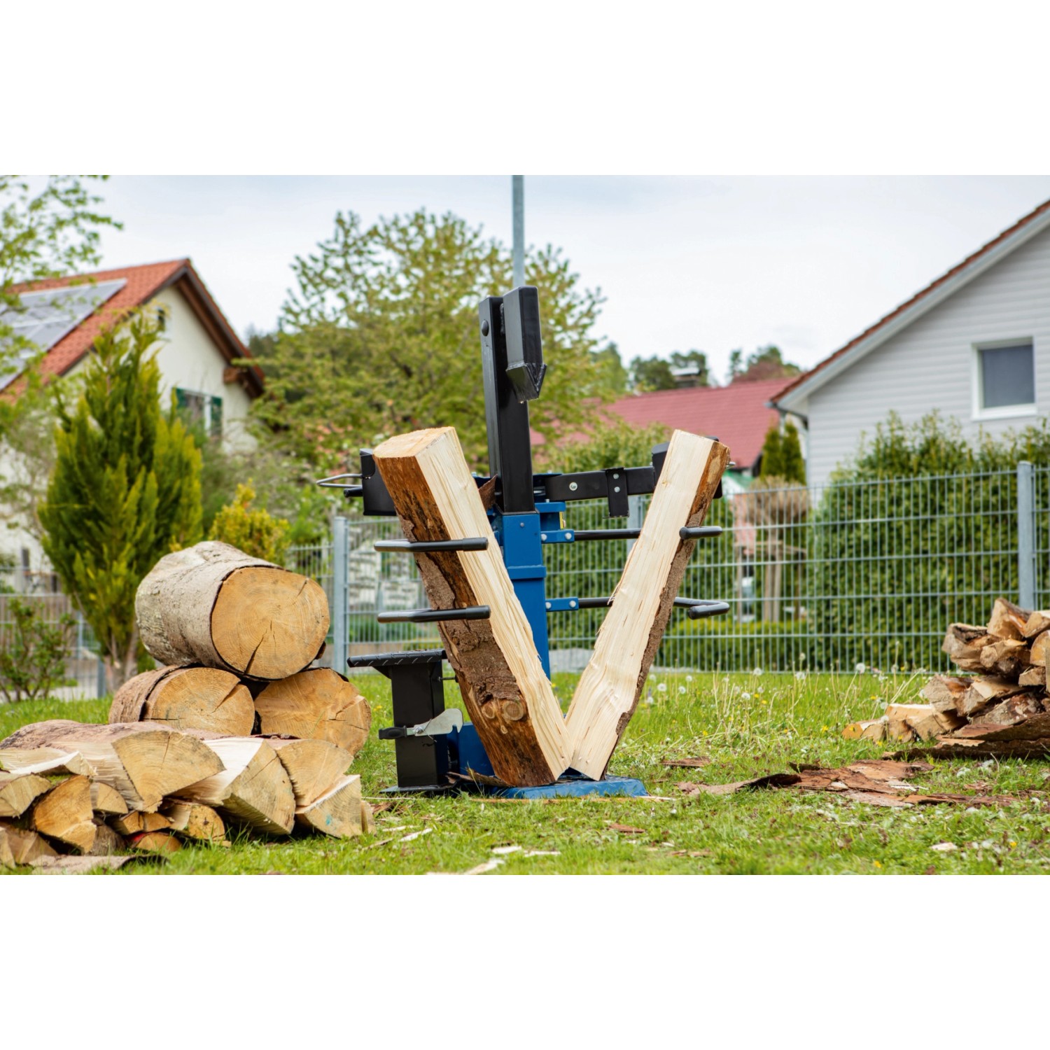 Scheppach Holzspalter Compact stehend 8 t 230 V kaufen bei OBI