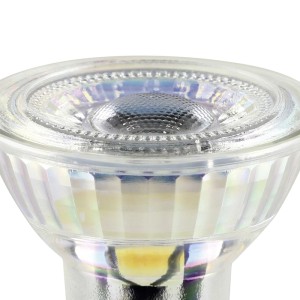 Rundes Eglo GU10 LED-Leuchtmittel aus transparentem Glas, 5 cm Durchmesser. Zeigt LED-Technik für warmweißes Licht. 4,8W, 400lm.