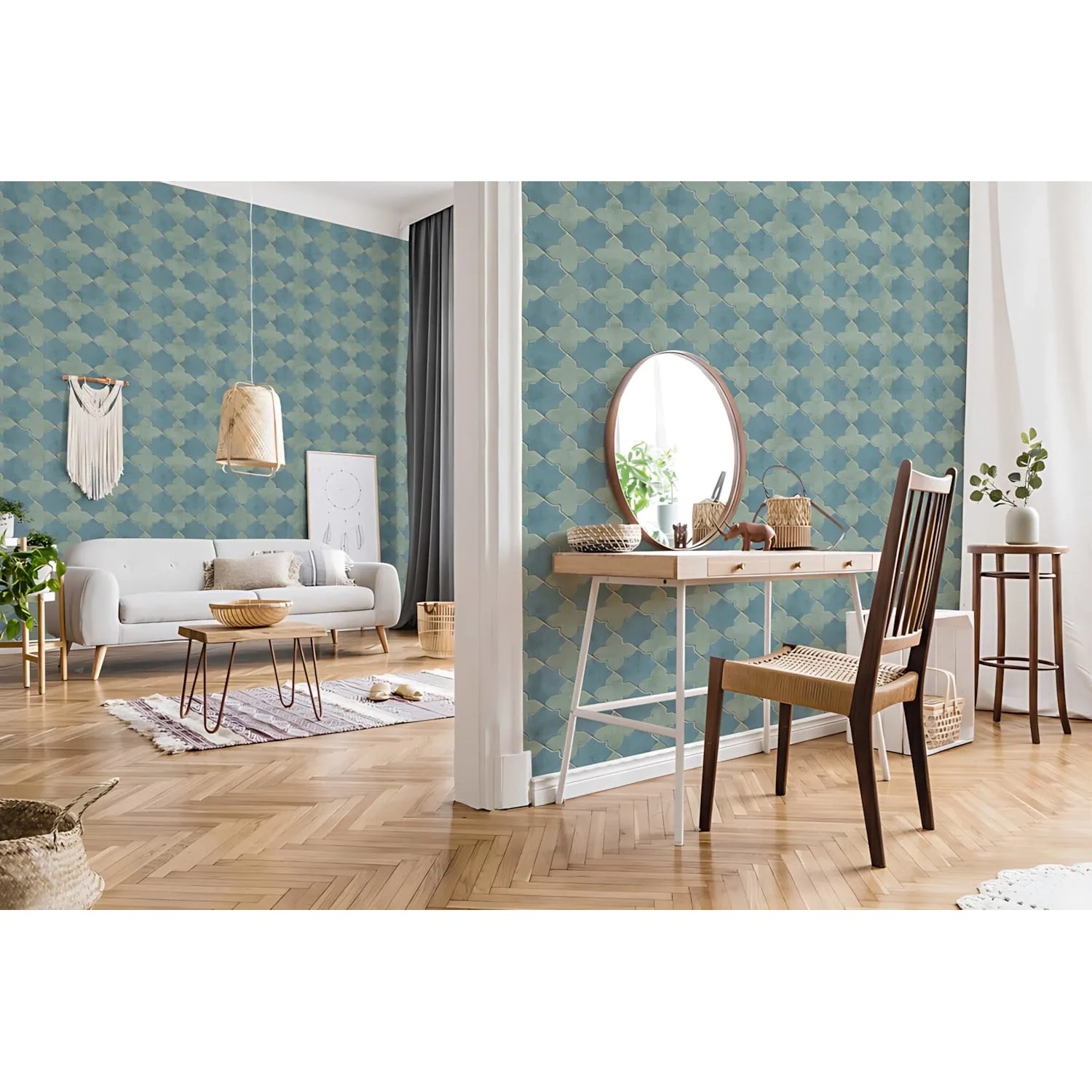 Wohnraum mit blauer PROFHOME Vliestapete mit geometrischem Muster in Beige und Grün.