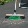 LUX Besenkopf mit X-Borsten, 40 cm breit, zum Reinigen von Werkstatt und Baustelle.