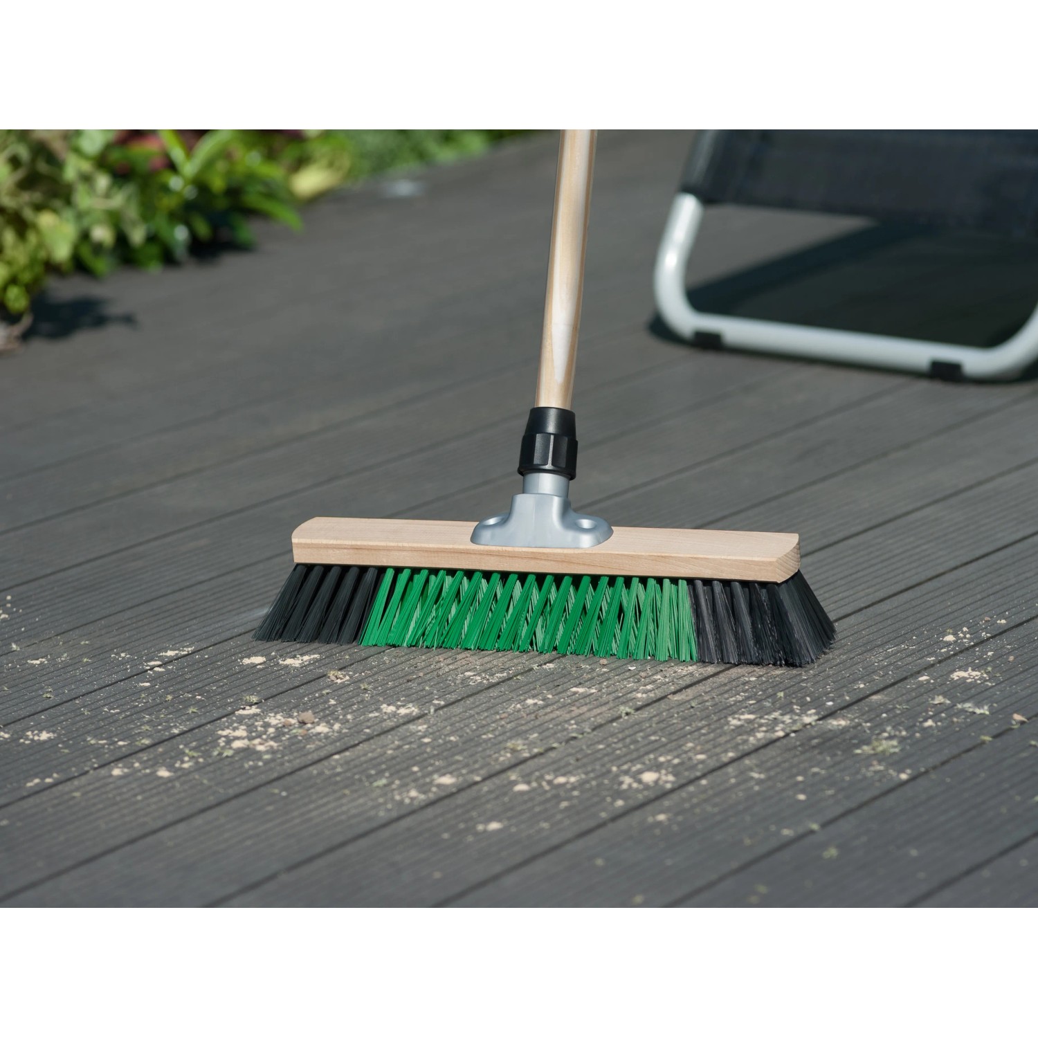 LUX Besenkopf mit X-Borsten, 40 cm breit, zum Reinigen von Werkstatt und Baustelle.