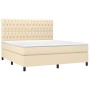 Elegantes Boxspringbett creme 180x200 cm mit Stoffbezug und gestepptem Kopfteil.