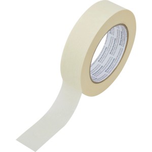 Beiges Flachkrepp Klebeband, eine Rolle mit abgerolltem Stück. Ideal für präzise Abklebearbeiten und Malerarbeiten.