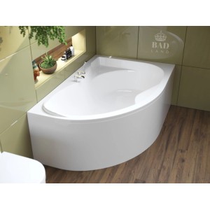 Weiße KOLMAN DORA Eckbadewanne 170x110 cm, rechts, aus Acryl, im modernen Badezimmer mit Holzoptikboden.