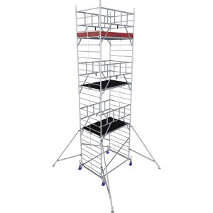 Krause Alu-Fahrgerüst ProTec XXL mit großer Arbeitsfläche und GuardMatic-System für sicheres Arbeiten in großer Höhe.