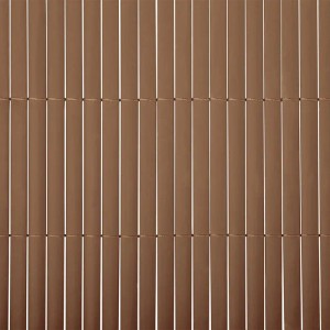 Blickdichter, brauner PVC Sichtschutzzaun (200x300cm) für Garten und Balkon.