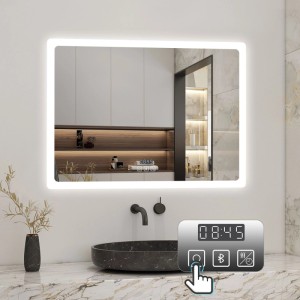 Aica Badspiegel 80x60 cm mit LED, Bluetooth und Uhr im modernen Badezimmer.